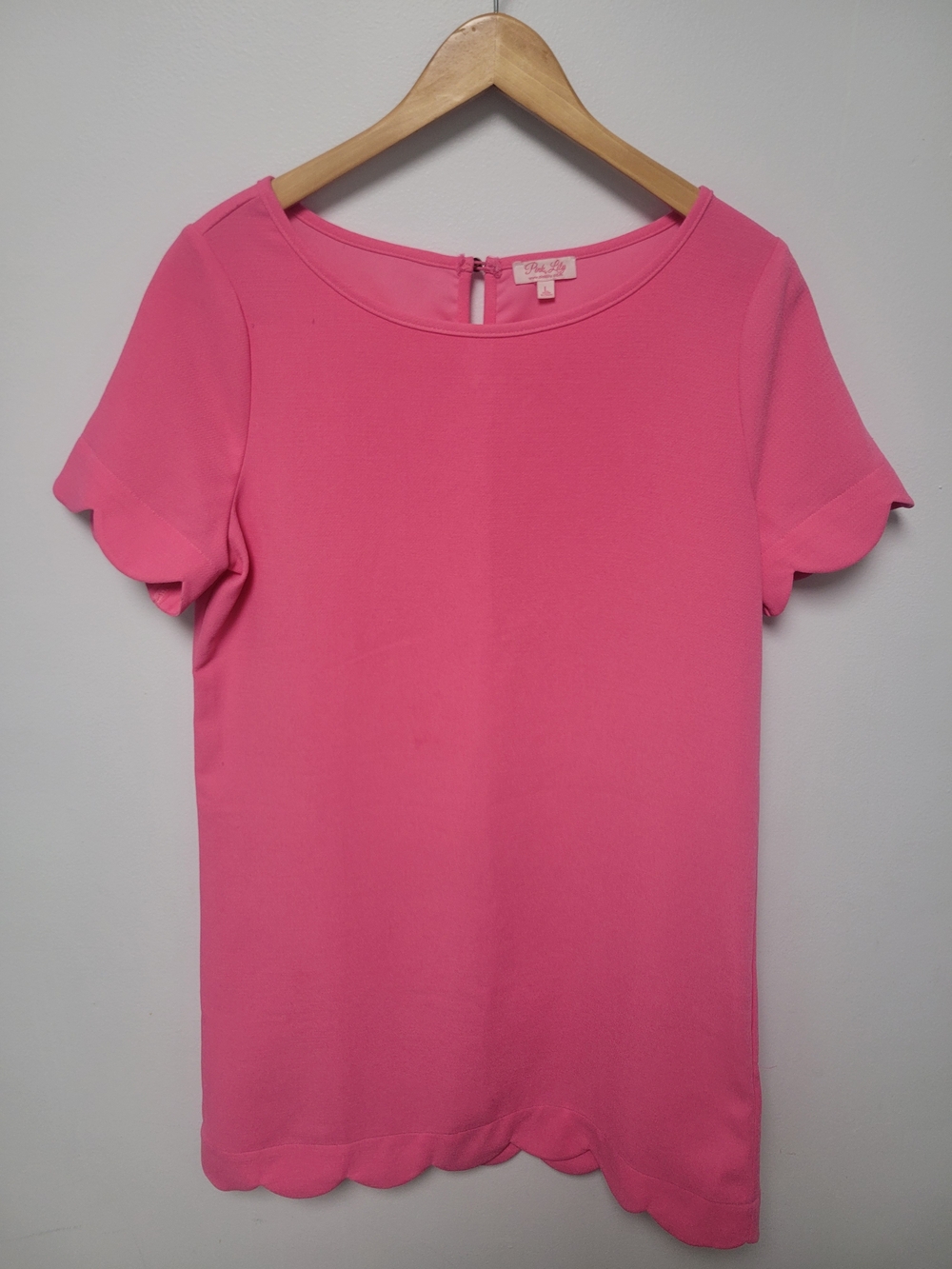 Pink Lily Bright Pink Short Sleeve Scallop-Trim Mini Dress
